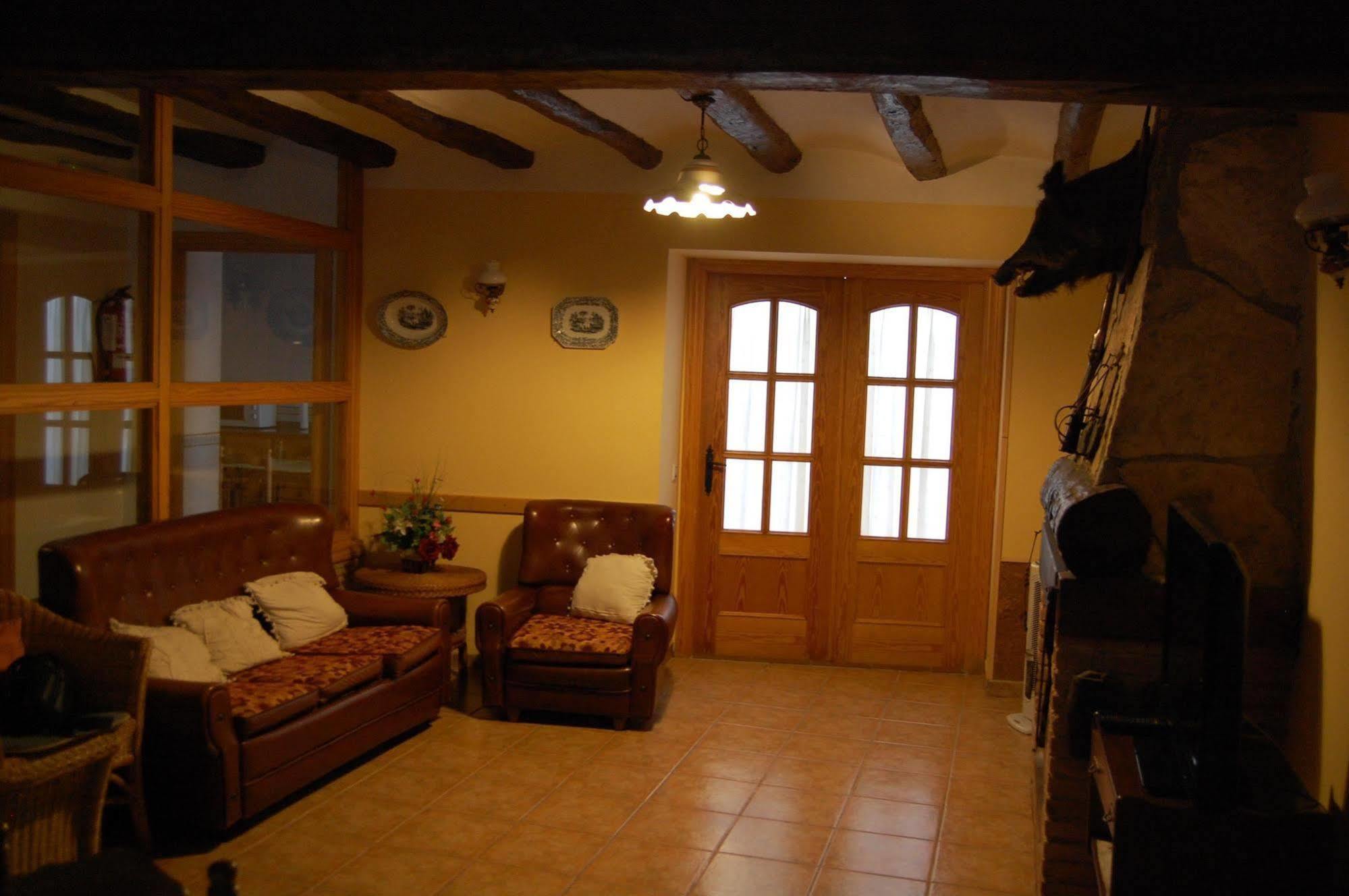 Maison d'hôtes Can Julia à Masriudoms Extérieur photo