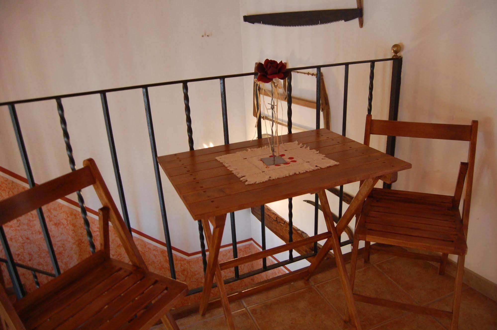 Maison d'hôtes Can Julia à Masriudoms Extérieur photo